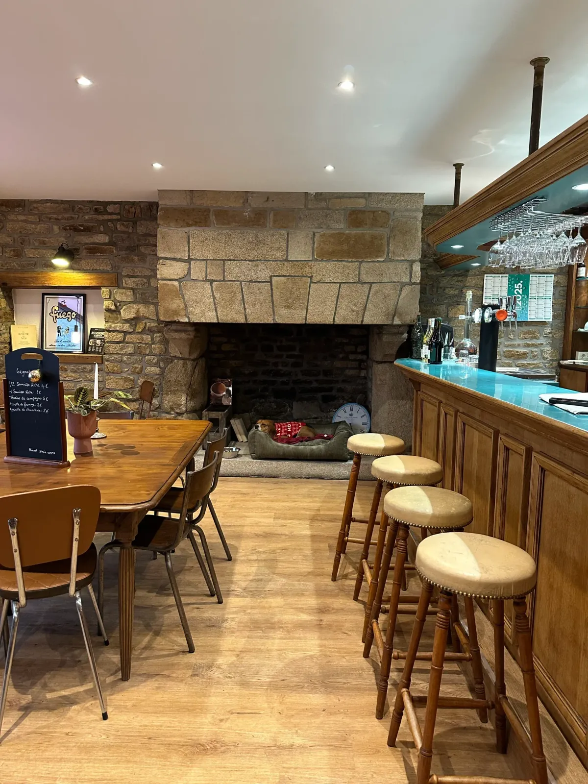 Cave & Bar à Vin à Plumelec - Après rénovation (1)